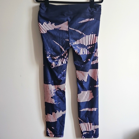 2/$20 UA - Navy With Pink Abstract Design Compression Workout Leggings - Size L - Picture 4 of 4